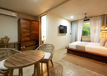 Casa Nogales hotel thumbnail 6