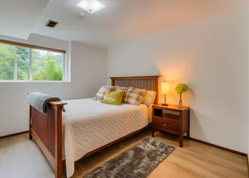 Peaceful House in Lake Forest Park hotel thumbnail 7