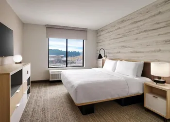 Towneplace Suites By Marriott Tracy hotel thumbnail 4