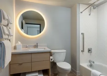 Towneplace Suites By Marriott Tracy hotel thumbnail 6