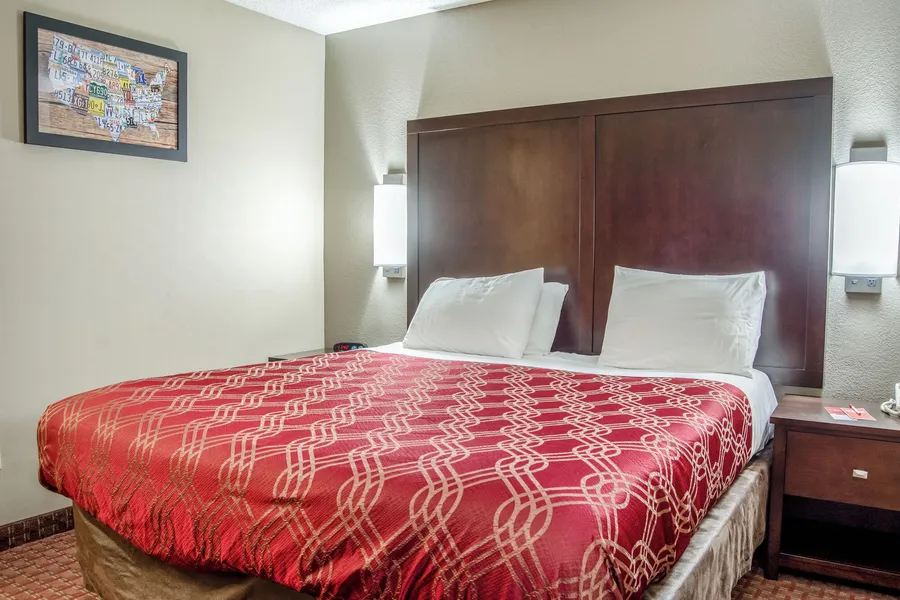 Rose City Inn and Suites hotel detail image 6