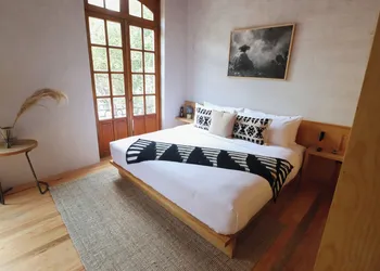 Casa Almamía hotel thumbnail 6