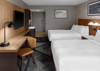 DoubleTree by Hilton Dayton Fairborn hotel thumbnail 7