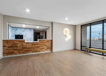 Echo Suites Extended Stay By Wyndham Phoenix-Peoria/Glendale hotel thumbnail 3