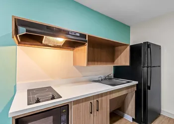 Echo Suites Extended Stay By Wyndham Phoenix-Peoria/Glendale hotel thumbnail 7