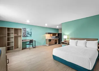 Echo Suites Extended Stay By Wyndham Phoenix-Peoria/Glendale hotel thumbnail 8