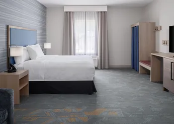 Home2 Suites By Hilton Kittery hotel thumbnail 6