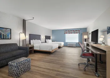 Home2 Suites By Hilton Muncie hotel thumbnail 8