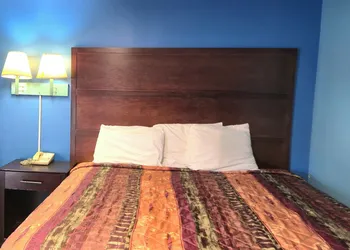 Holiday Motel by Belvilla Cleveland, TN hotel thumbnail 7