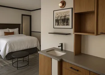 The Vic By Kasa hotel thumbnail 6