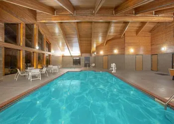American Suites Coralville Iowa City hotel thumbnail 7