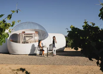 Campera Hotel Burbuja VDG hotel thumbnail 6