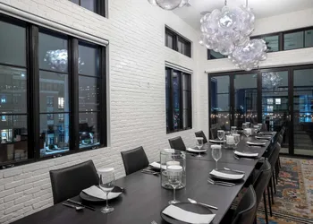 121 Hotel Buyout by Avantstay Buyout of 121 Hotel w/ Living Areas & Meeting Room! Sleeps 58 hotel thumbnail 8