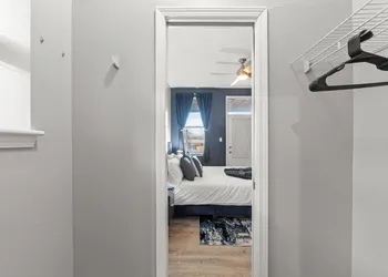 CentralWestEnd-WashU-STL- Euphoria hotel thumbnail 5