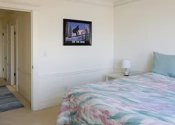 Large Capitol Hill Home Family Retreat hotel thumbnail 8