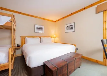 Selkirk Lodge hotel thumbnail 2