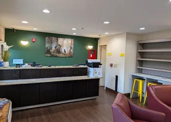 Quality Inn hotel thumbnail 3