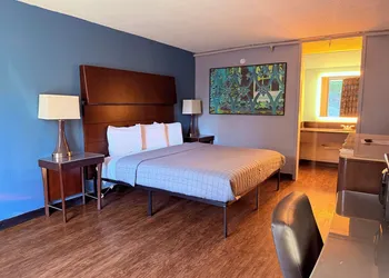 Heritage Inn Cartersville hotel thumbnail 7