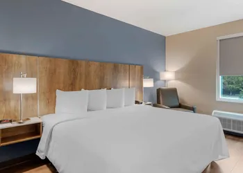 Extended Stay America Premier Suites - Jacksonville - Airport hotel thumbnail 6