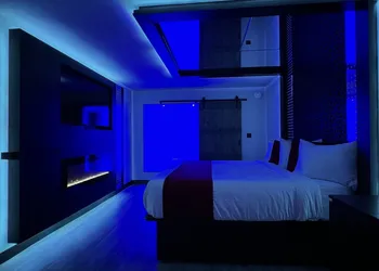 Imperial Suites - Adults Only hotel thumbnail 7