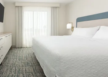 Homewood Suites By Hilton Puyallup Tacoma hotel thumbnail 5