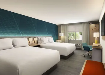 Comfort Inn & Suites hotel thumbnail 5