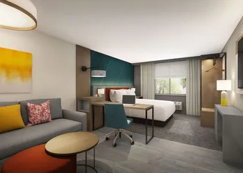 Comfort Inn & Suites hotel thumbnail 7