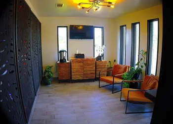 Rodeway Inn hotel thumbnail 2