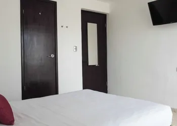 Rustic Hotel Isla Mujeres hotel thumbnail 5