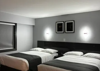 Nights Inn hotel thumbnail 5