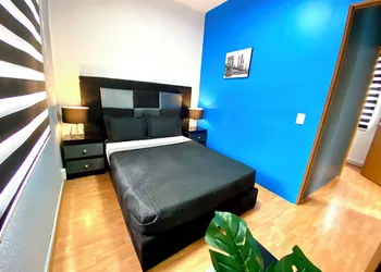 RMS Hostal - WTC hotel thumbnail 8
