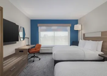 Holiday Inn Express And Suites Nacogdoches Southwest by IHG hotel thumbnail 5