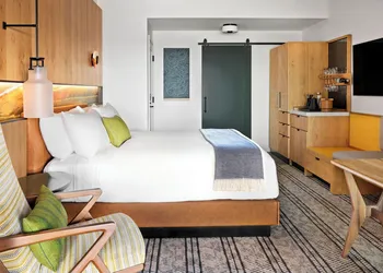 Appellation Healdsburg hotel thumbnail 5