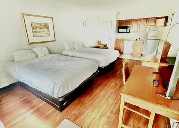 Vip inn and suites hotel thumbnail 4