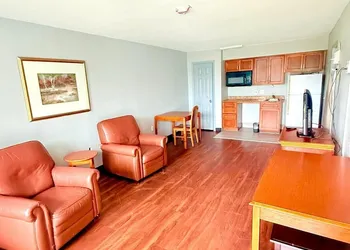 Vip inn and suites hotel thumbnail 6
