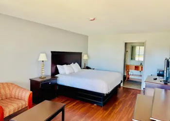 Vip inn and suites hotel thumbnail 7