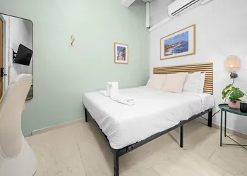 Room 9: Sleek & Serene Stay in San Juan hotel thumbnail 7