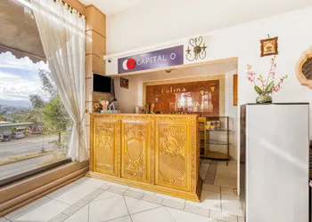 Capital O Colina Dorada hotel thumbnail 3