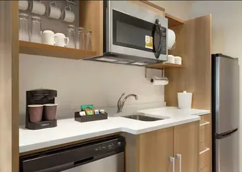 Home2 Suites By Hilton New Braunfels hotel thumbnail 6