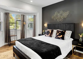 The Gower Street Bungalows by AvantStay hotel thumbnail 3