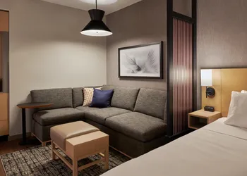 Hyatt Place Jackson/West Tennessee hotel thumbnail 3