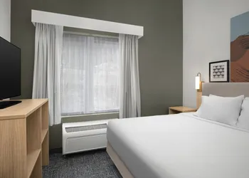 Spark by Hilton Vestal Binghamton University Area hotel thumbnail 6