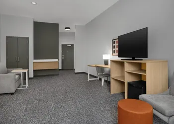 Spark by Hilton Vestal Binghamton University Area hotel thumbnail 8