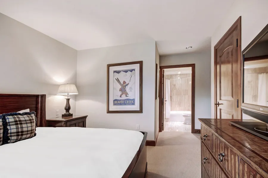 Legendary Lodging at the Ritz Carlton Residences Vail hotel detail image 6