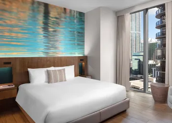 EAST Miami Residences hotel thumbnail 3