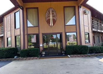 Park Inn Motel hotel thumbnail 5