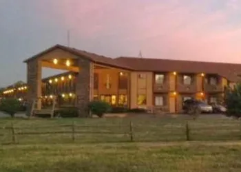 Park Inn Motel hotel thumbnail 6