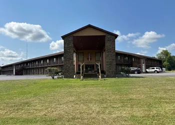 Park Inn Motel hotel thumbnail 7