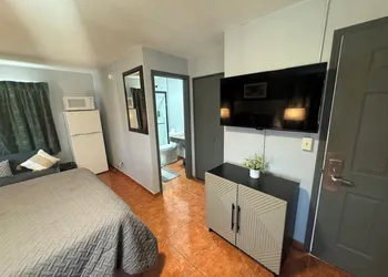 Rawls Motel Near Phoenix Airport hotel thumbnail 4