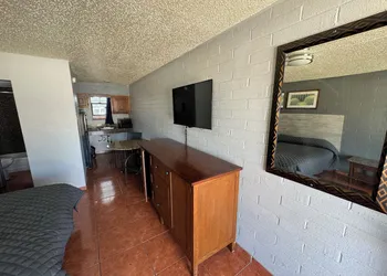 Rawls Motel Near Phoenix Airport hotel thumbnail 8